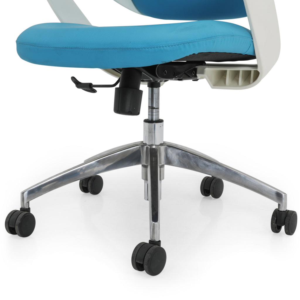Blue and White Highback Futuristic Office Chair