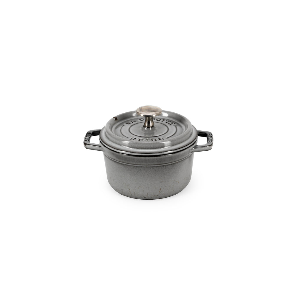 Small Grey Cast Iron Staub Dutch Oven (A+D)
