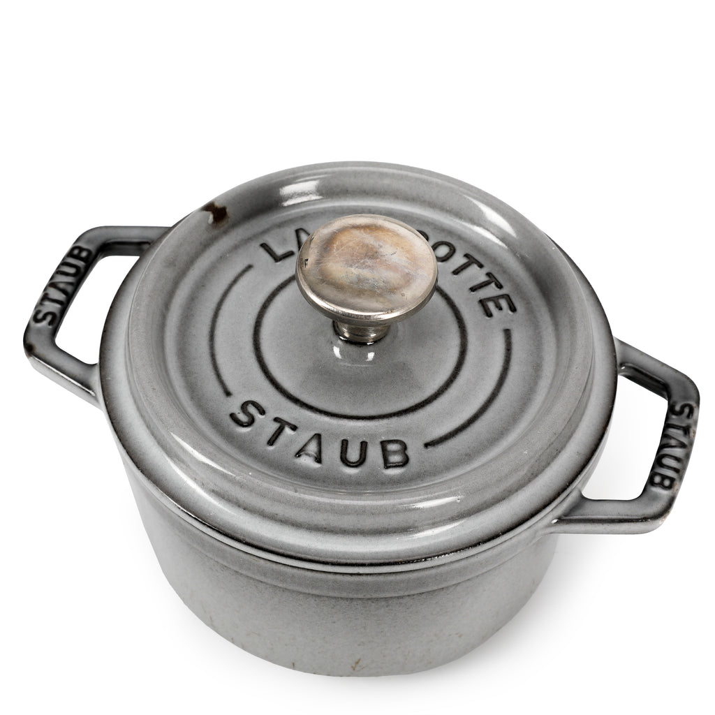 Small Grey Cast Iron Staub Dutch Oven (A+D)