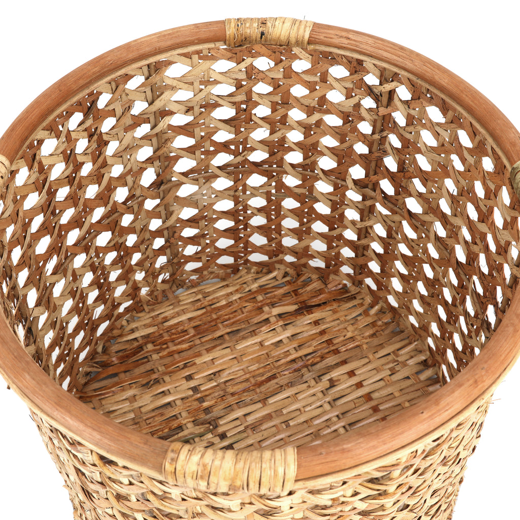 Woven Mesh Wicker Basket - Medium