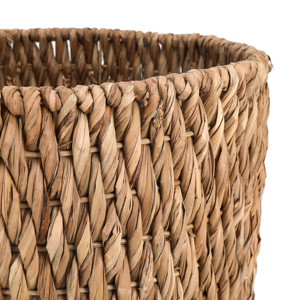 Thick Weave Wicker Basket - Medium