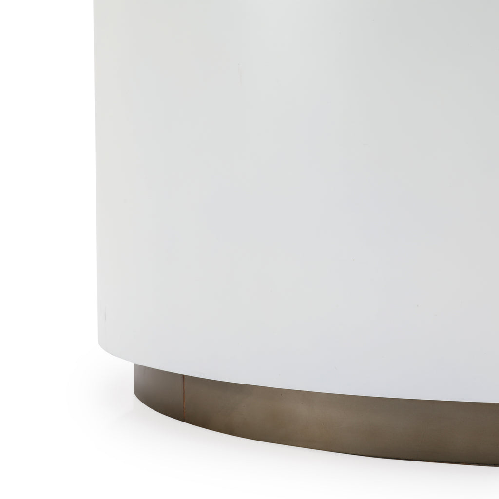 White Round Pedestal w/ Brass Base