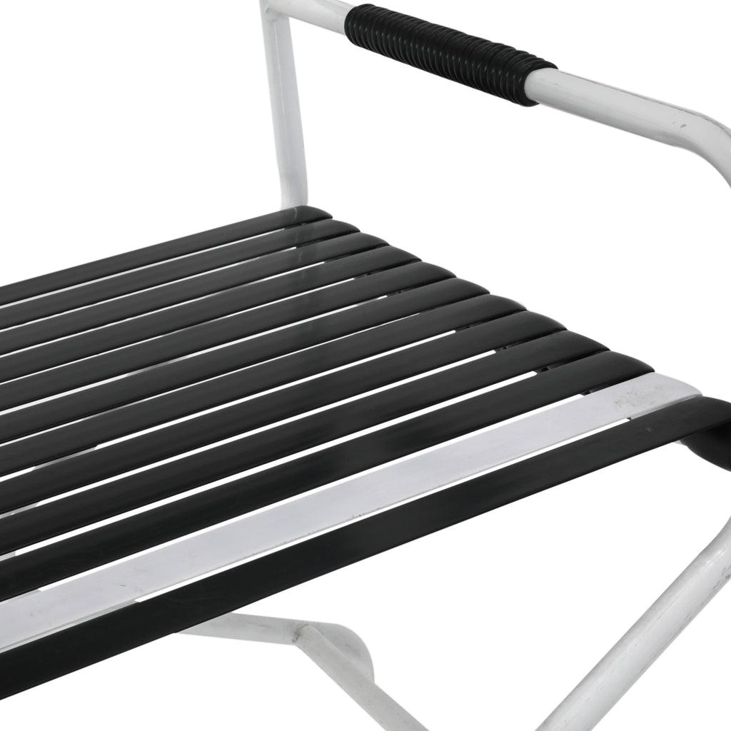 Black and White Outdoor Dining Set