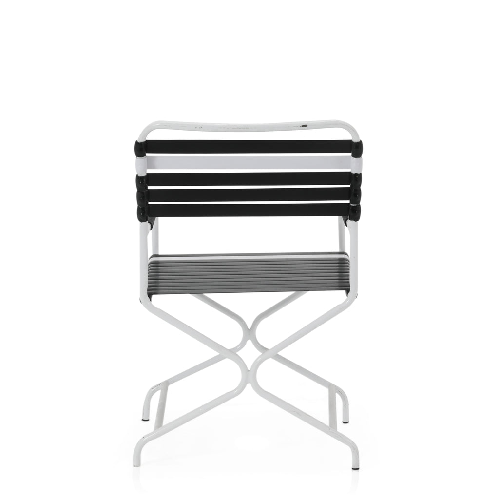 Black and White Outdoor Dining Set