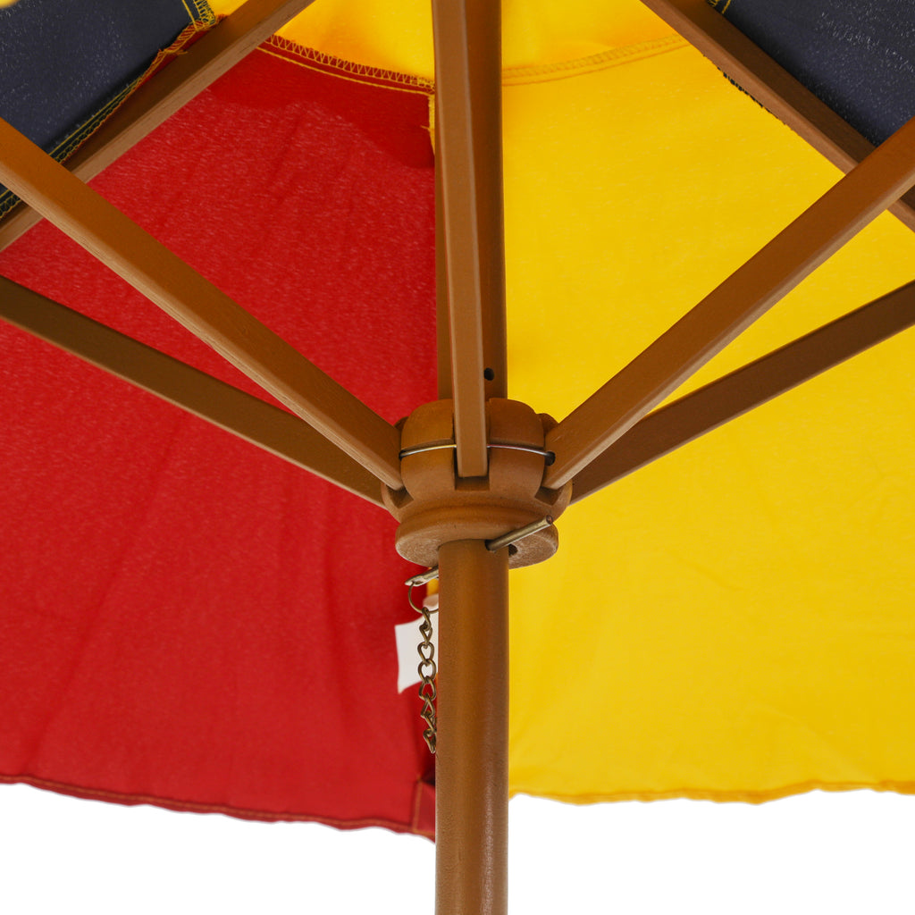 Kid's Picnic Table & Umbrella