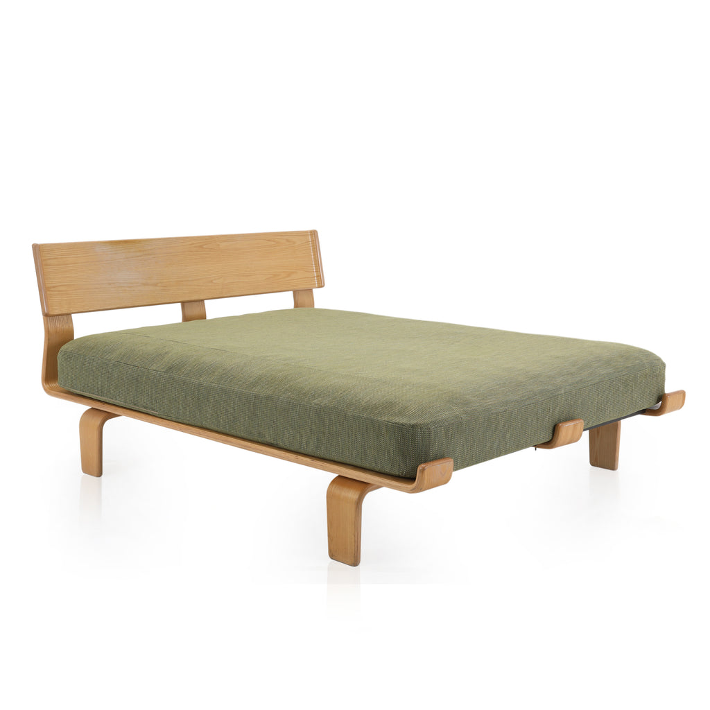 Queen Mattress w/ Green Mattress Cover