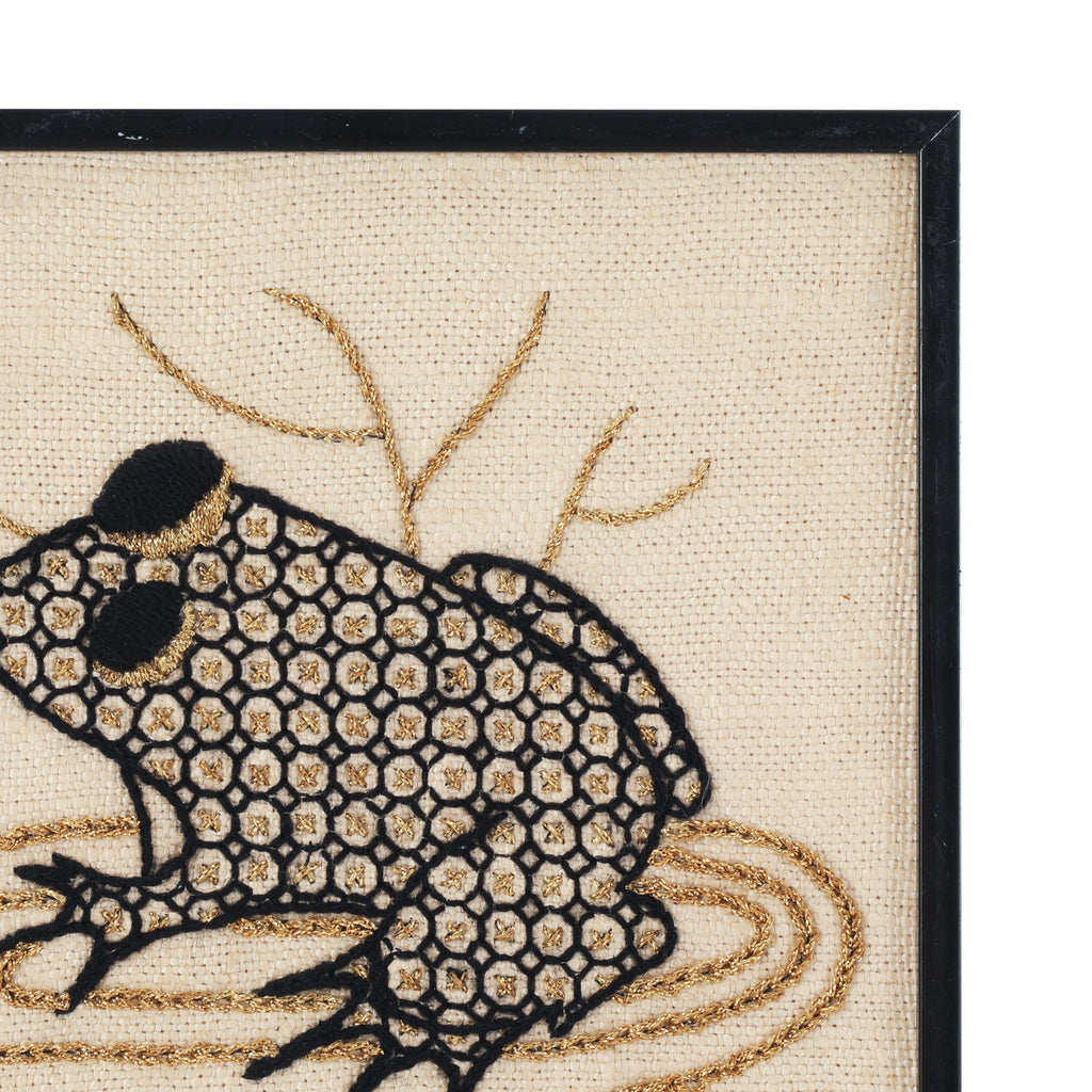 .1303 (A+D) Black + Gold Frog