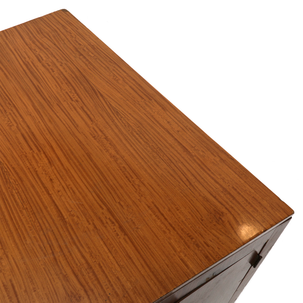 Large Curved Concierge Desk