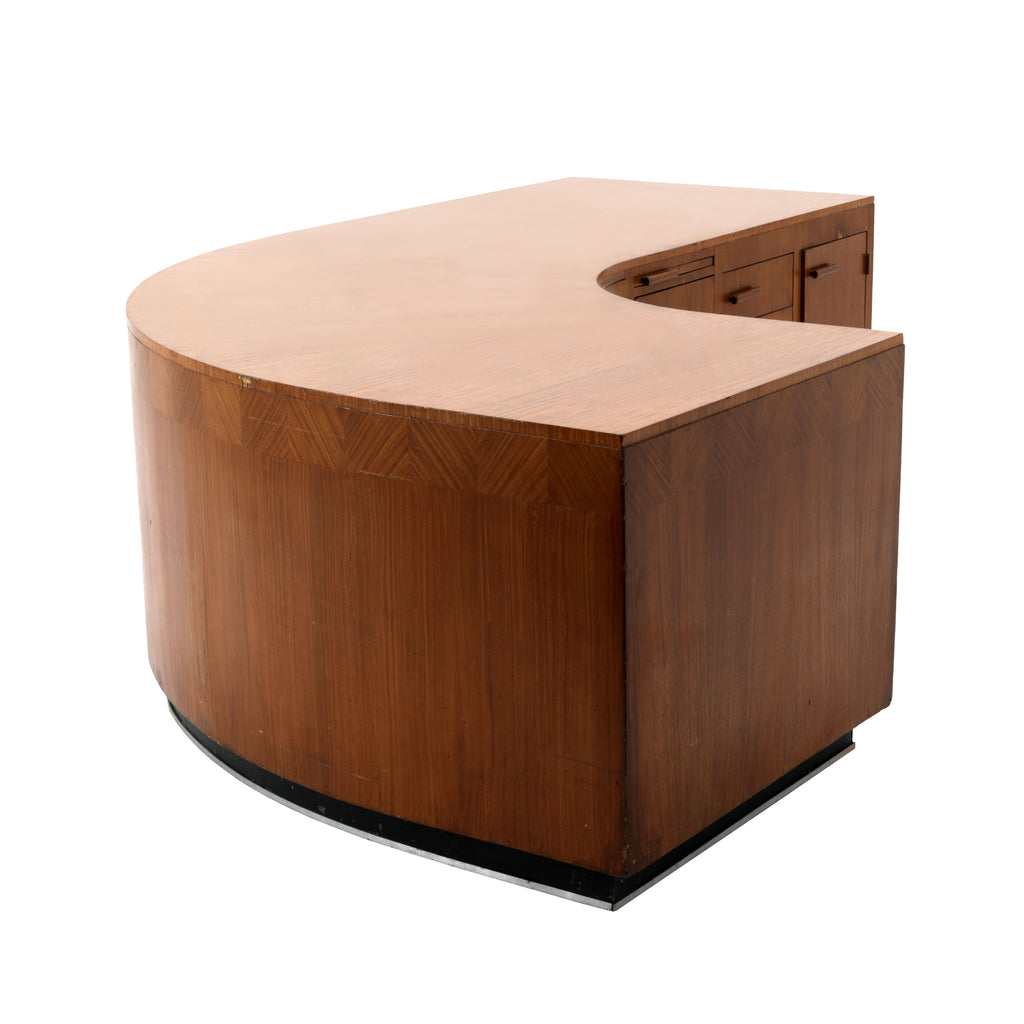 Large Curved Concierge Desk