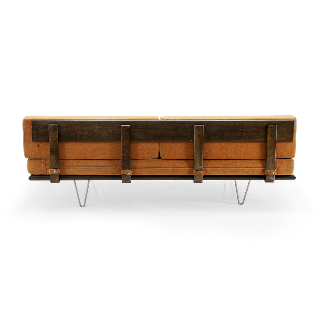 Case Study Alpine Wood Daybed - Orange