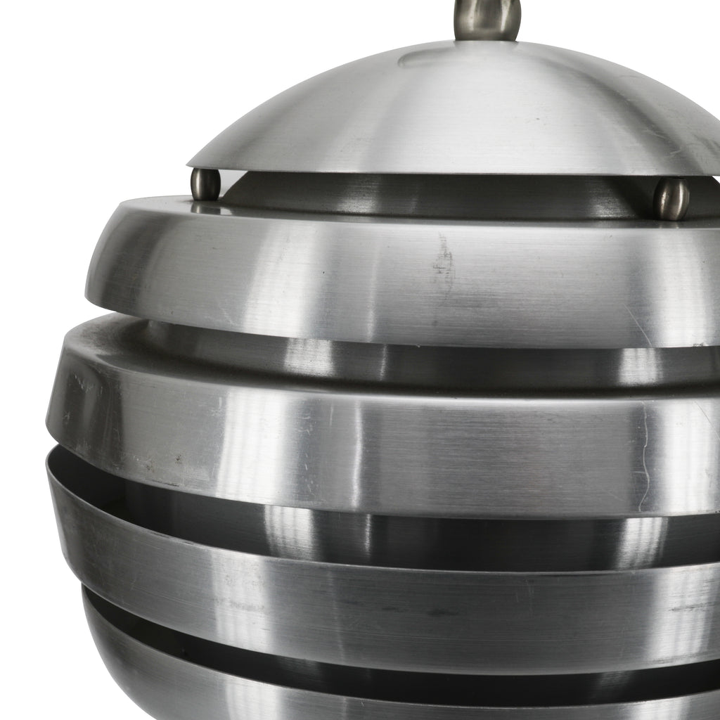 Metal Cut Out Ball Table Lamp