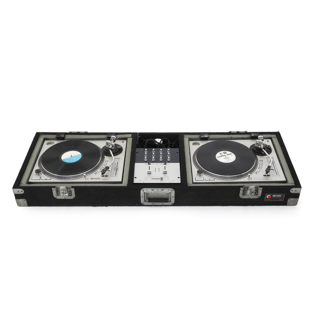 Silver Gemini DJ Turntables + Mixer & Coffin
