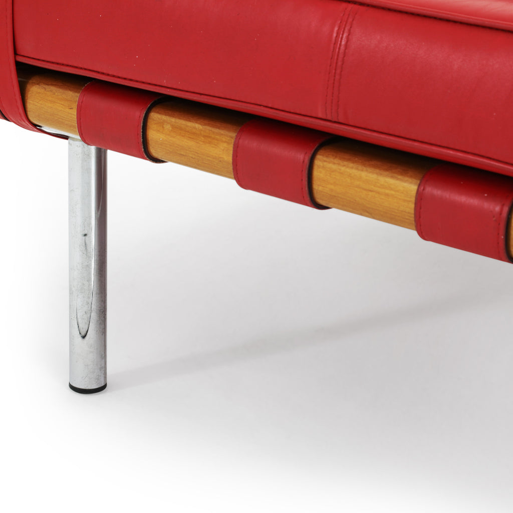 Red Barcelona Daybed with Bolster