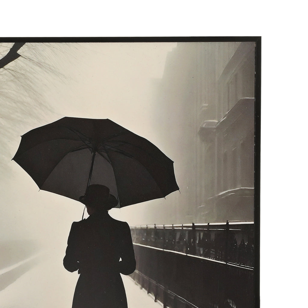 1357 (A+D) BW Woman Umbrella