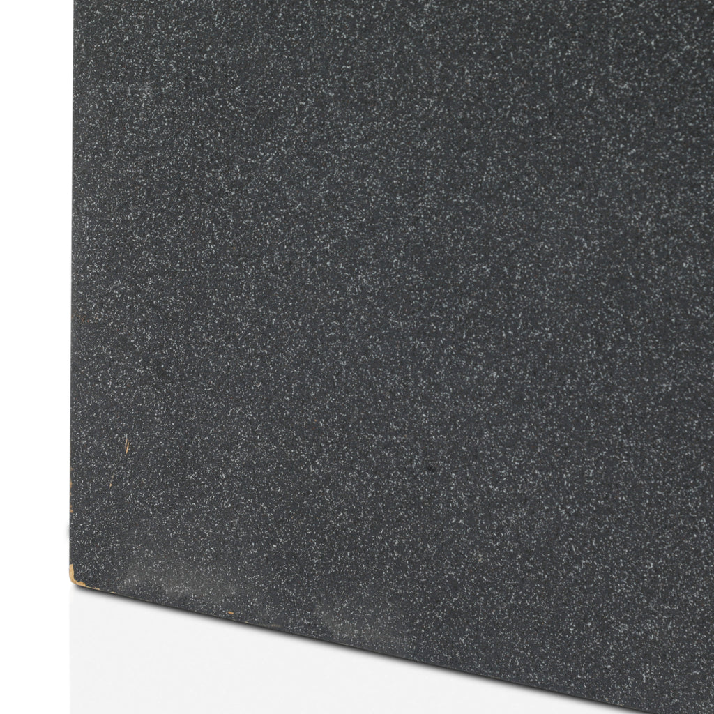 Grey Pedestal with Exposed Teal Edge