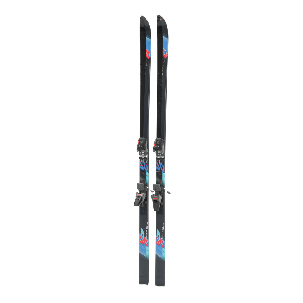 Black & White Skis