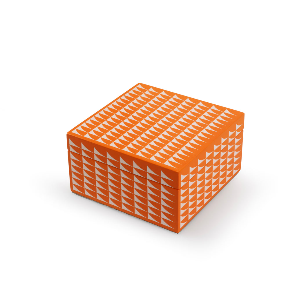 Medium Orange / White Pattern Box (A+D)