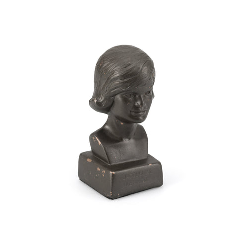 Jackie O' Bust (A+D)