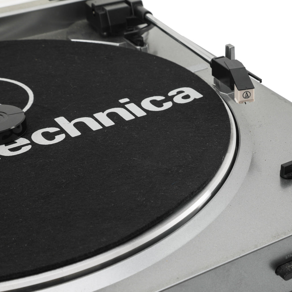Audio Technica Silver Turntable