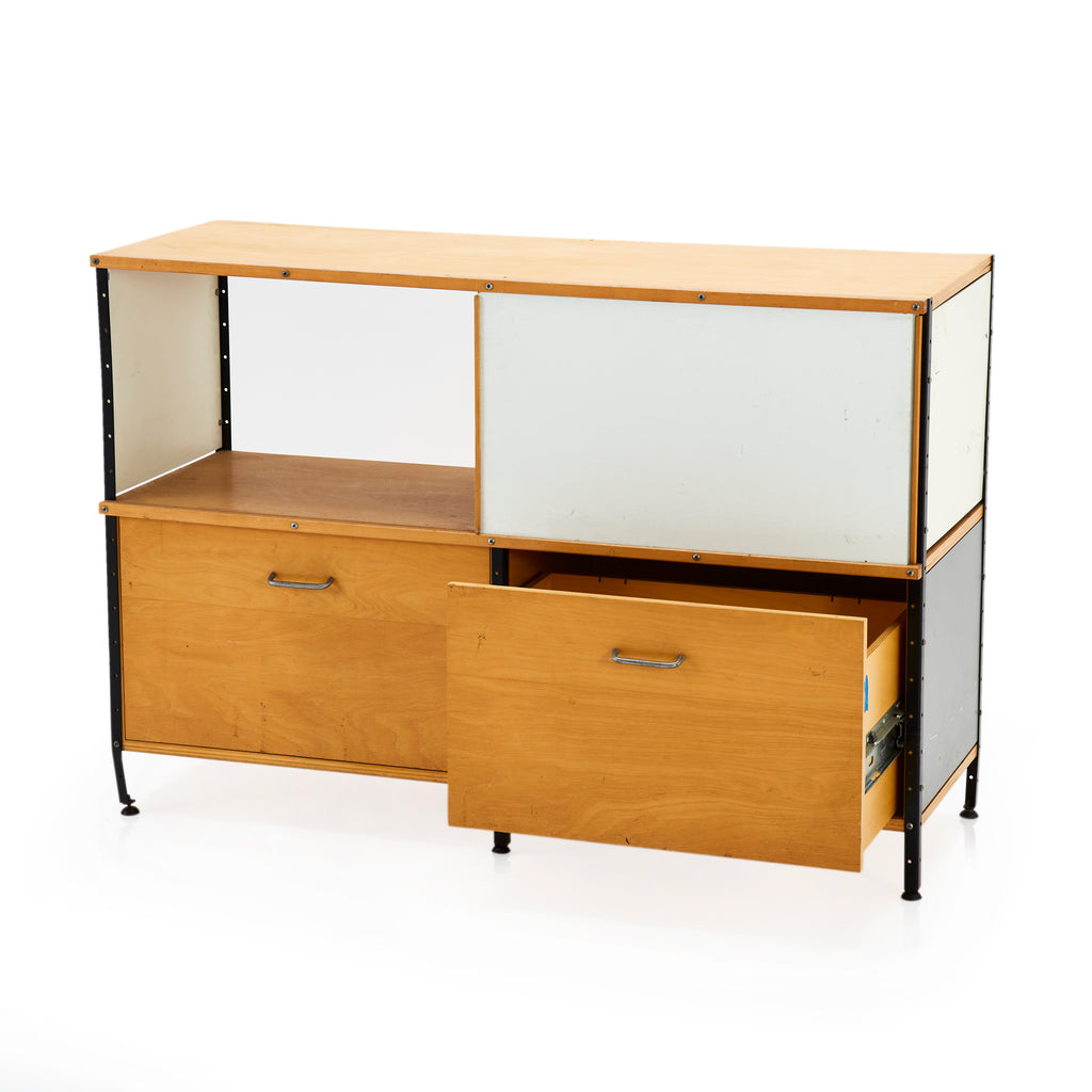 Case Study 220 Storage Unit