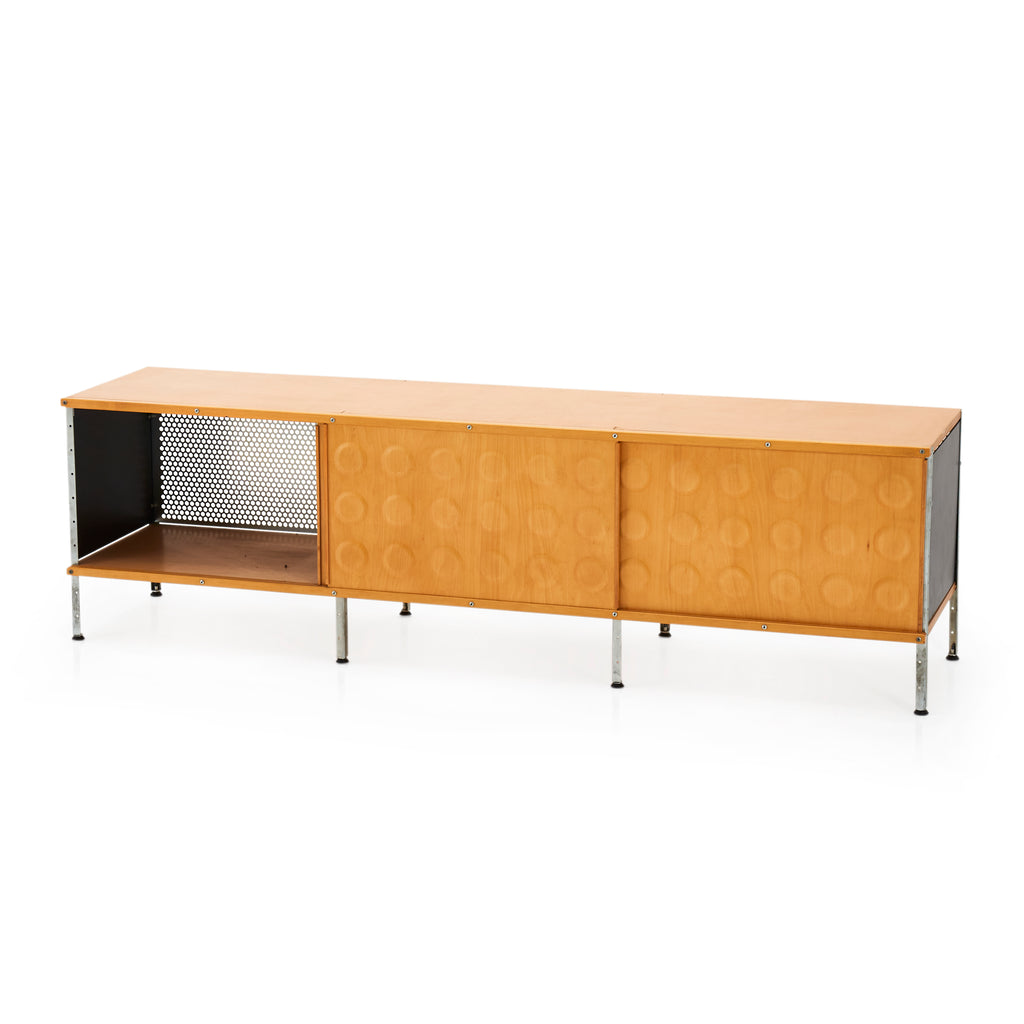 Dimple Door Case Study 130 Storage Unit