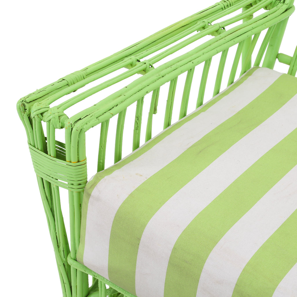 Green Wicker / Striped Outdoor Lounge Chair
