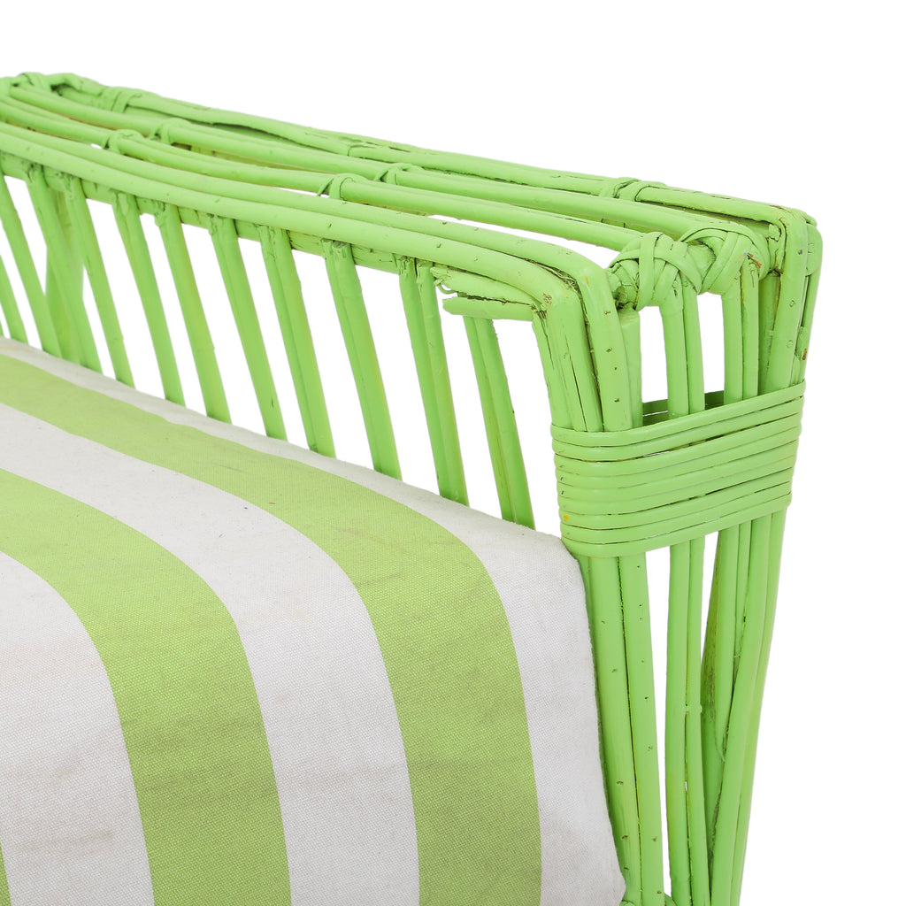 Green Wicker / Striped Outdoor Lounge Chair