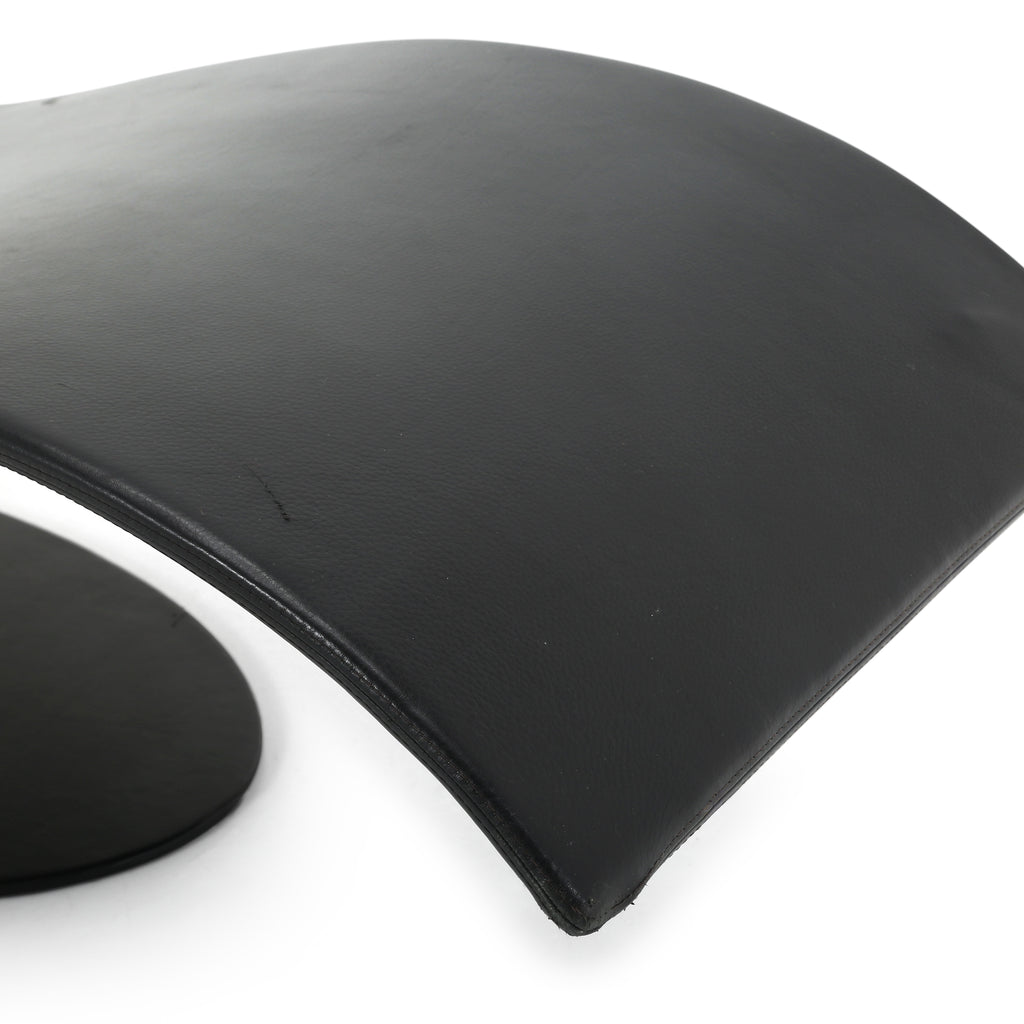 Black Wave Chaise