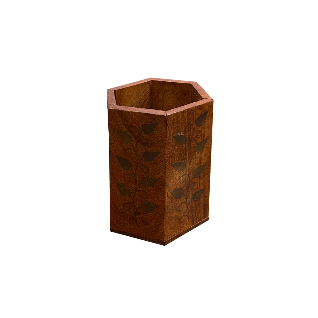Vine Wood Pen Cup