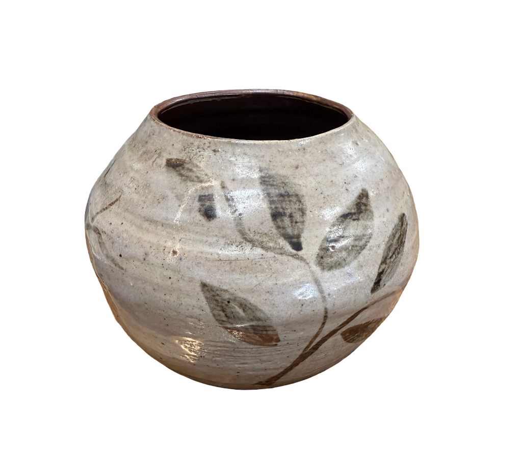 Neutal Pot with leaves decal