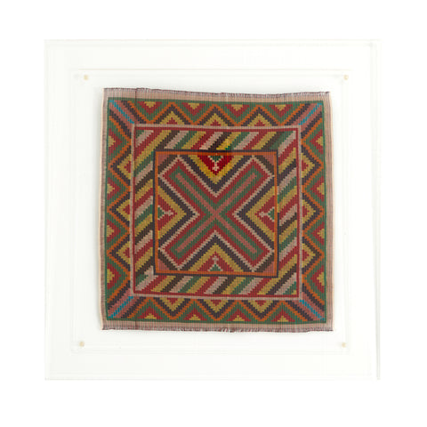 1142 (A+D) Square Red Tapestry Plexi