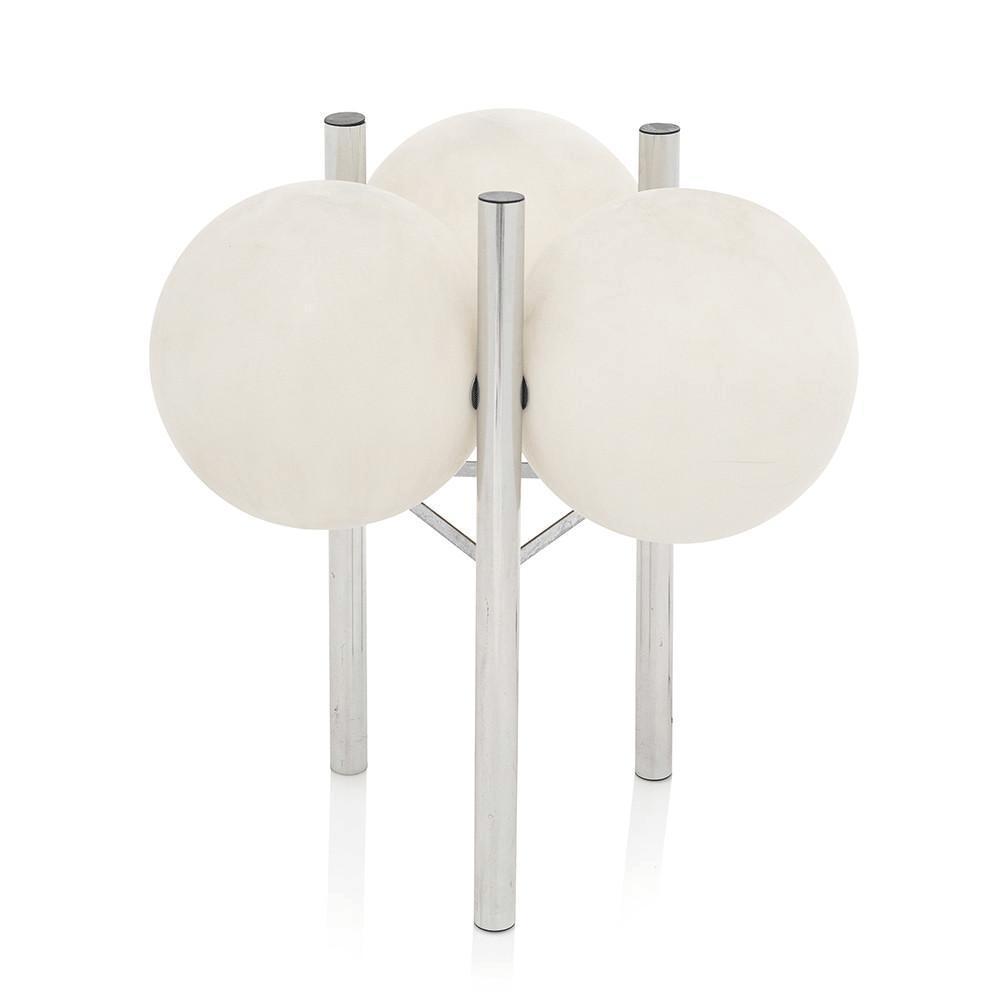 Large 3 Globe White Table Lamp
