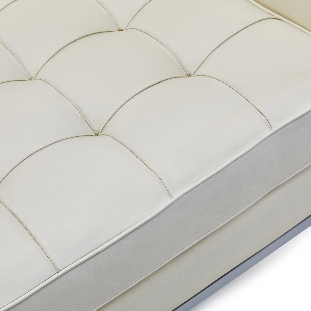 White Tufted Leather Florence Knoll Armchair