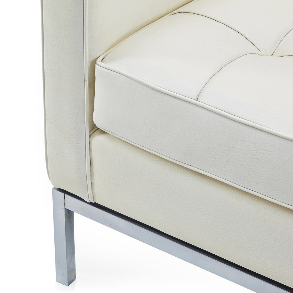 White Tufted Leather Florence Knoll Armchair