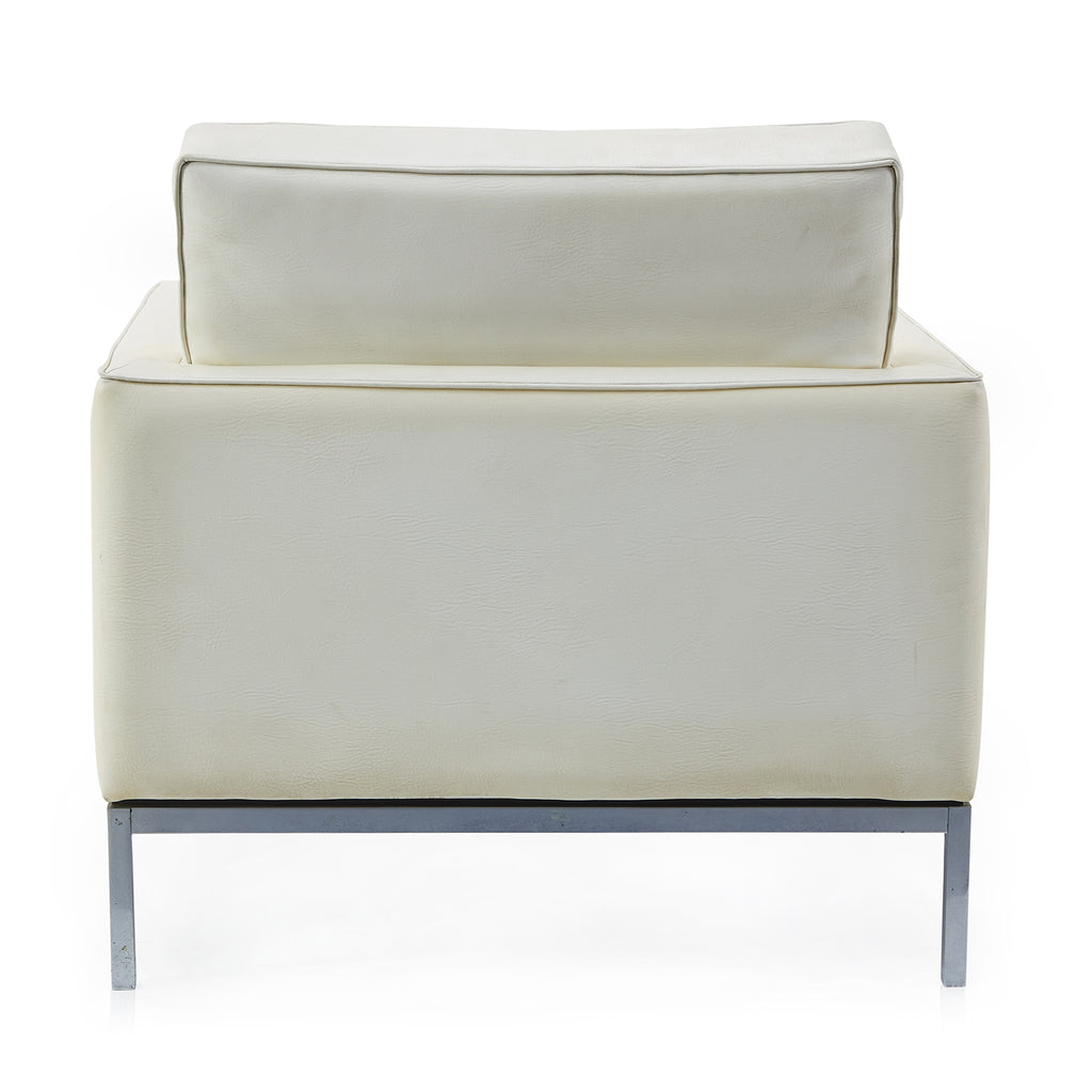 White Tufted Leather Florence Knoll Armchair