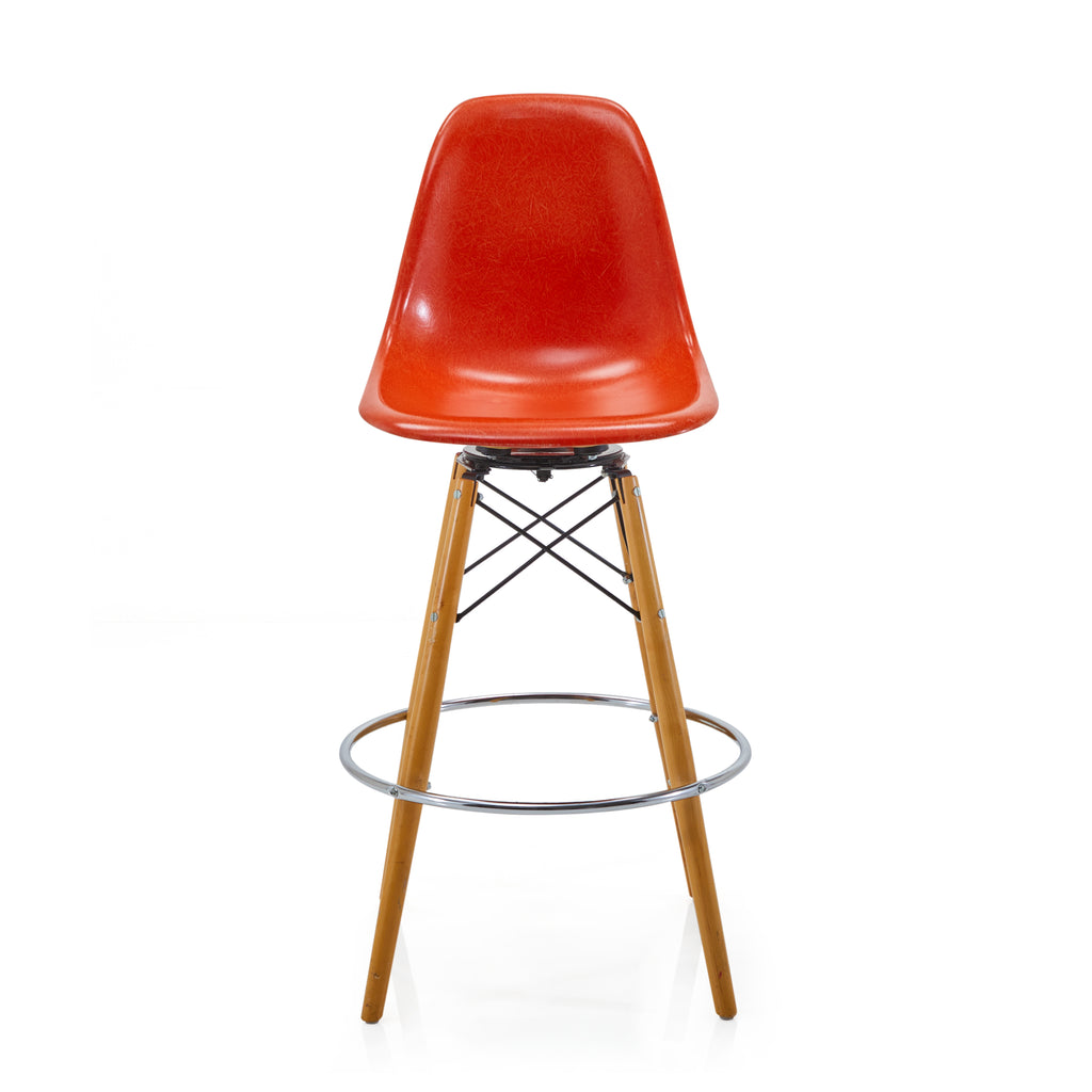 Shell Dowel Bar Stool with Wooden Base