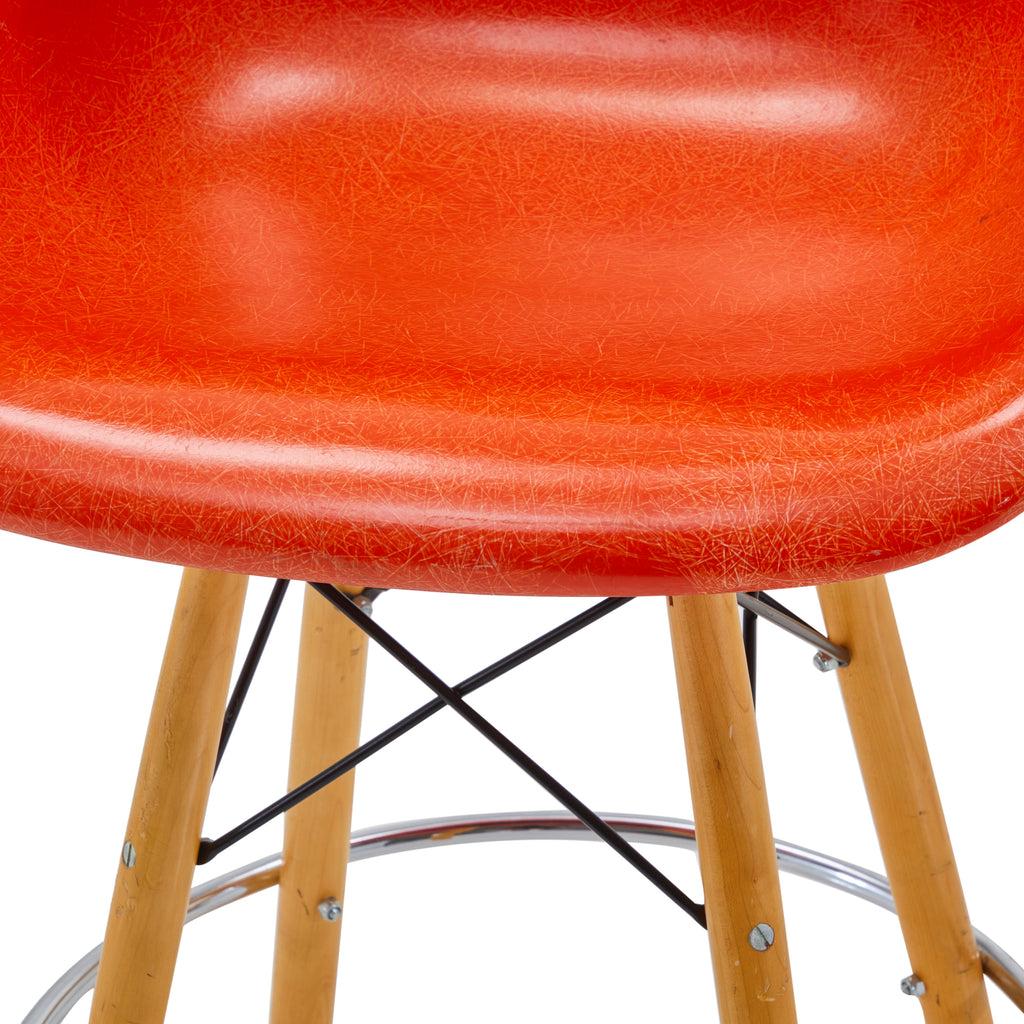 Shell Dowel Counter Stool with Wooden Base