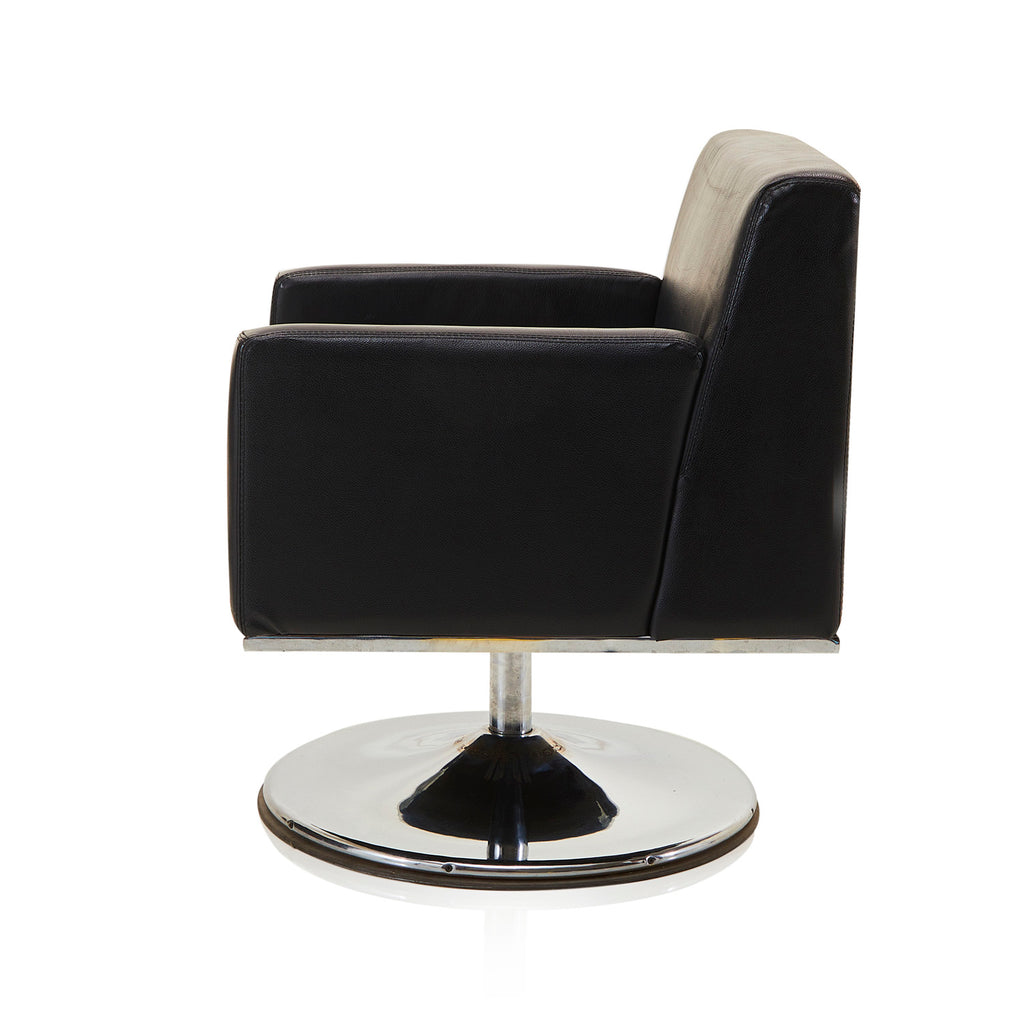 Black Leather Adjustable Lounge Chair