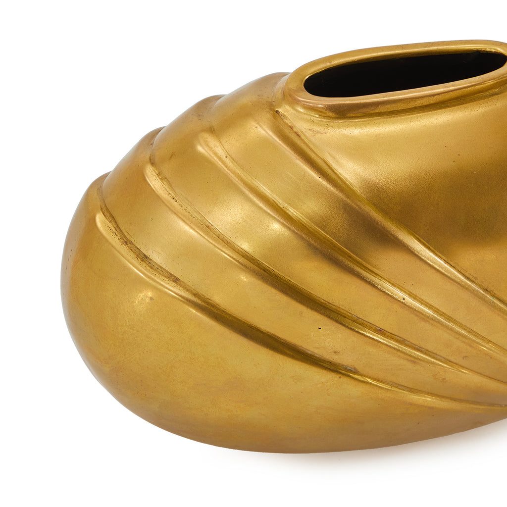 Wide Gold Vase with Ripples (A+D)