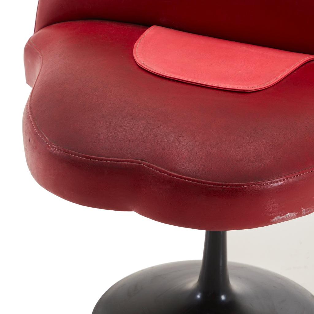 Red Leather Lips Chair With Black Base