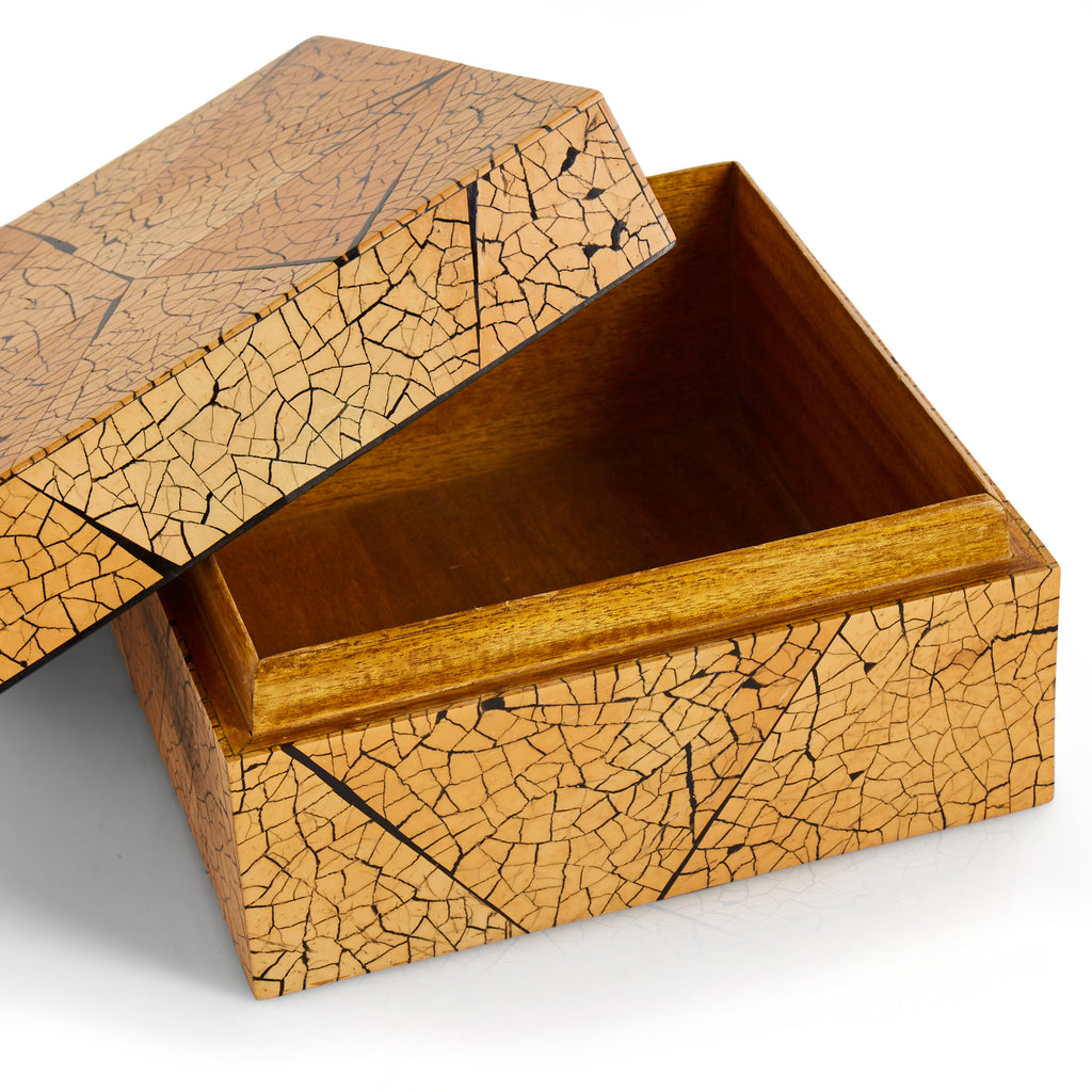 Distressed Wood Patterned Box