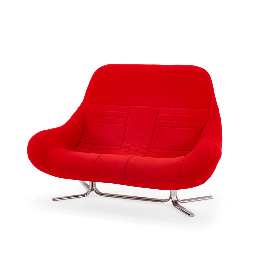 Red Fabric Plastica Loveseat