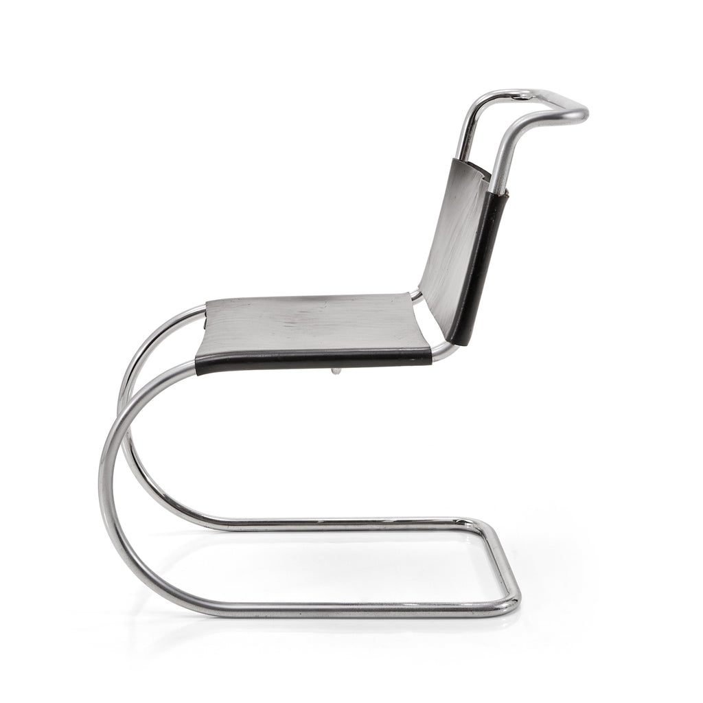Black MR Cantilever Side Chair