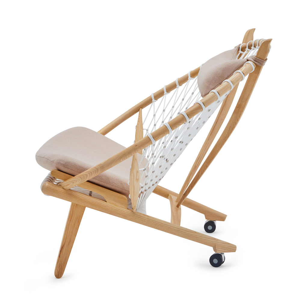 Wood & White Rope Contemporary Outdoor Lounge Chair