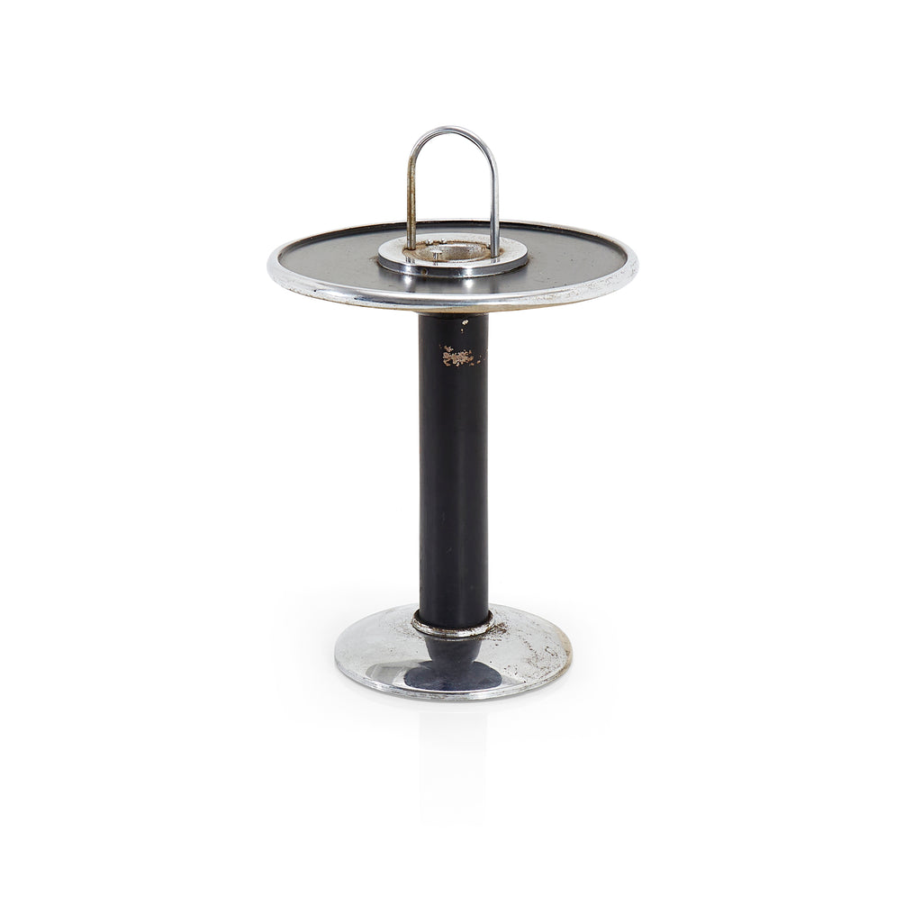 Round Deco Ashtray Table