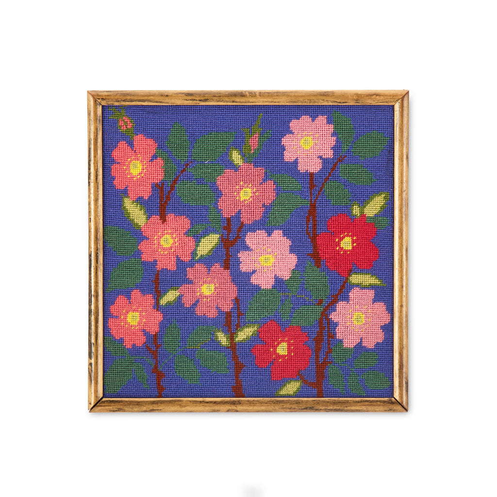 1150 (A+D) Needlepoint Pink Flowers Blue