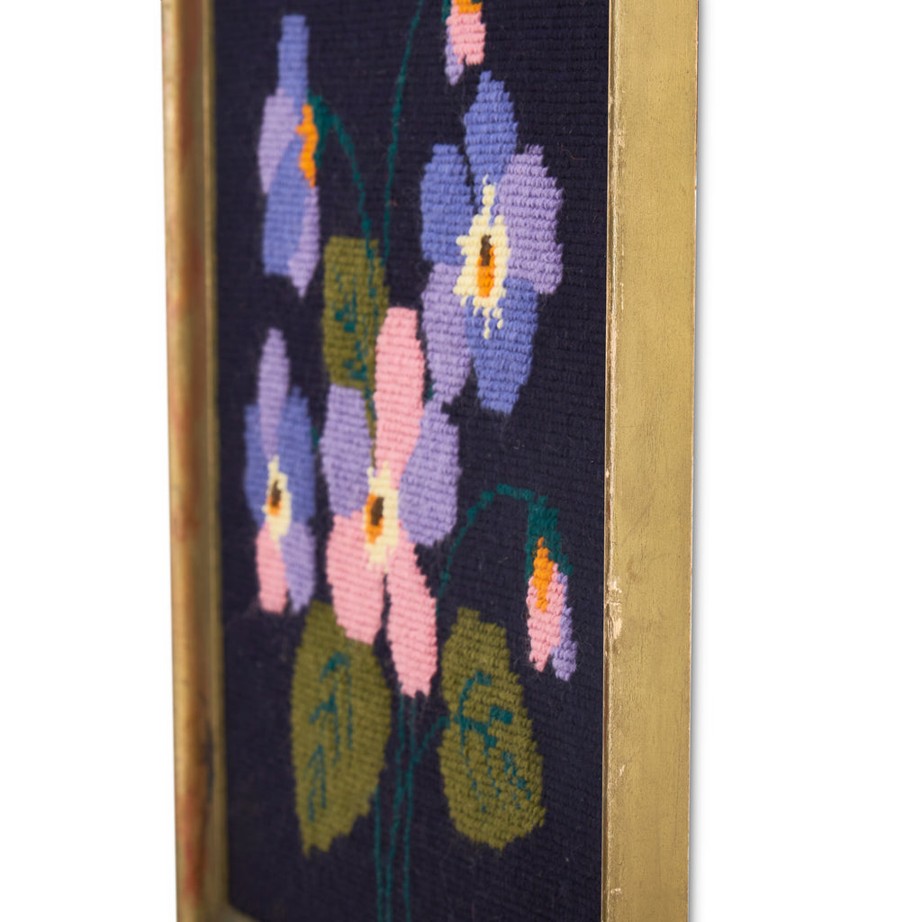1151 (A+D) Needlepoint Purple Pink Flowers