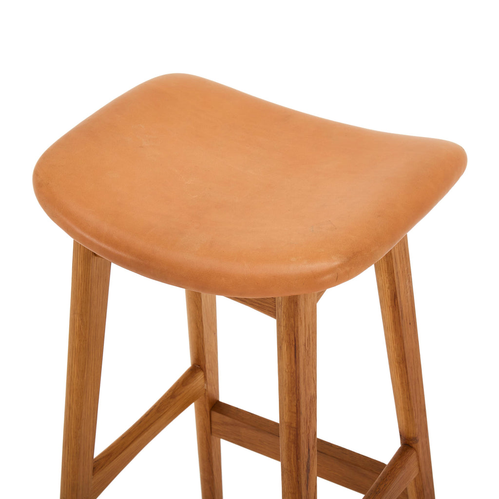 Light Wood Bar Stool with Camel Leather Seat
