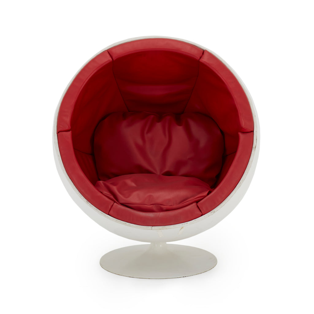 Red & White Eero Aarnio Ball Chair