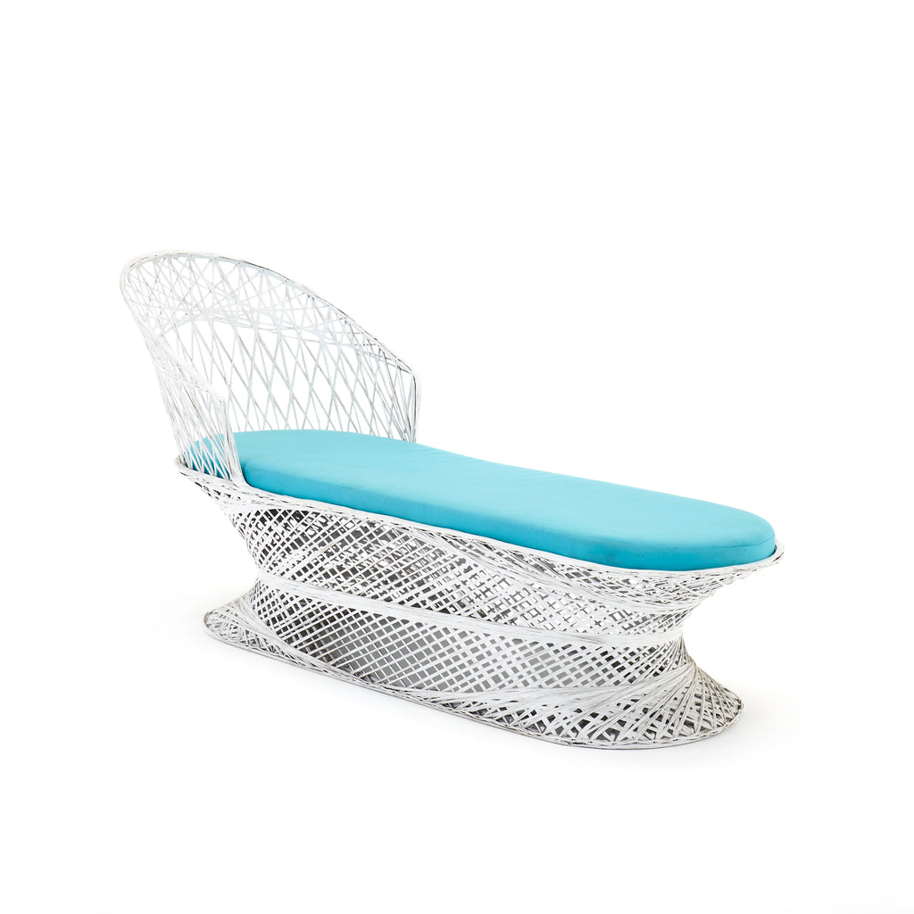 Spun Fiberglass Outdoor Chaise